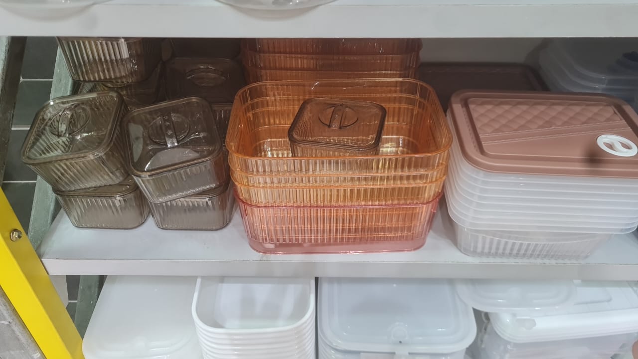 ⭐1 Pote plástico con o sin tapa⭐