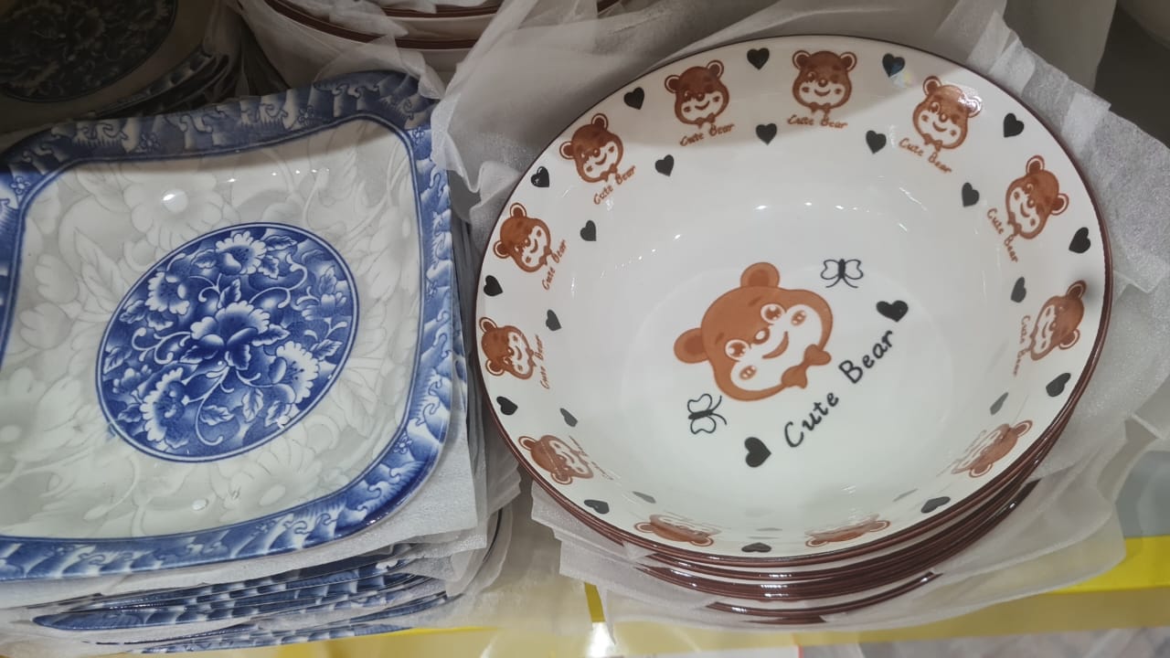 ⭐1 Plato o pocillo de loza con diseño⭐